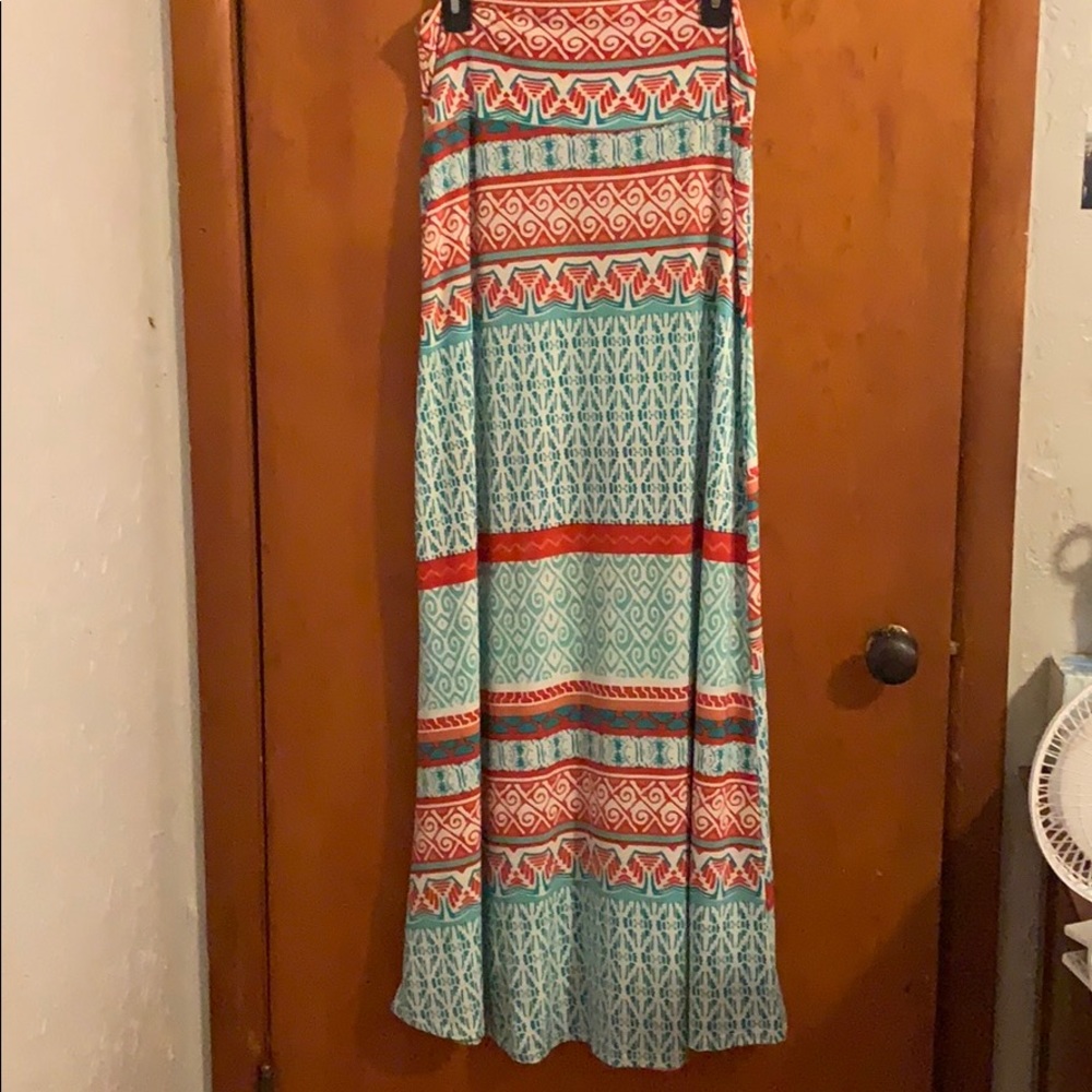 Patterned Maxi Skirt
